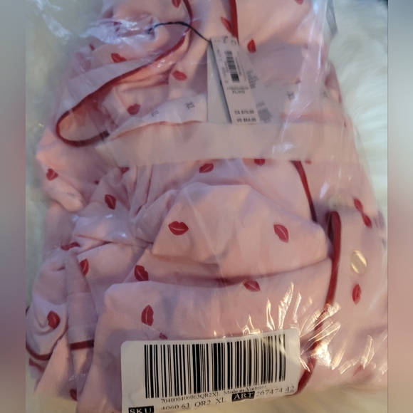 Victoria's Secret PRUCE IS FIRM Top XL Bottoms XXL in Pink Print Brand New💎 - Picture 8 of 8